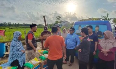 DPW BKPRMI Sulsel Salurkan Sembako dan Air Mineral bagi Korban Puting Beliung di Maros