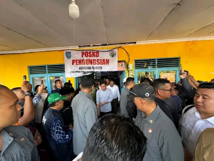 Wapres Tinjau Posko Pengungsian dan Permukiman Terdampak Banjir di Kabupaten Banjar