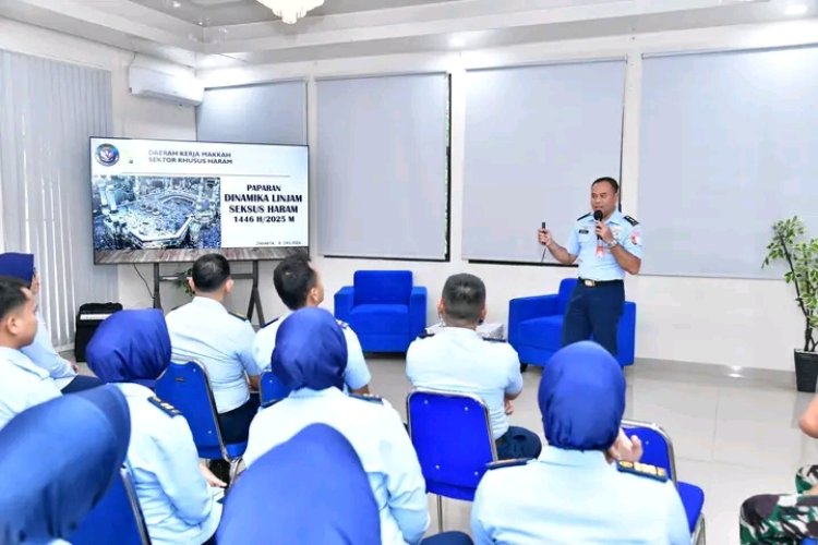 Disbintalau Bekali Petugas PPIH Arab Saudi TNI AU TA 2026