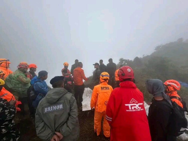Gubernur Sulsel Pantau Posko AJU Bersama Menhub dan KaBasarnas