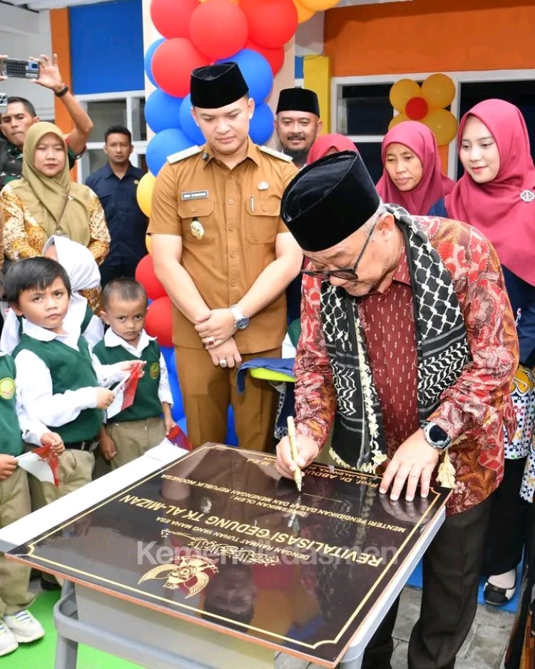 Mendikdasmen Resmikan 59 Sekolah Hasil Revitalisasi di Kabupaten Majalengka