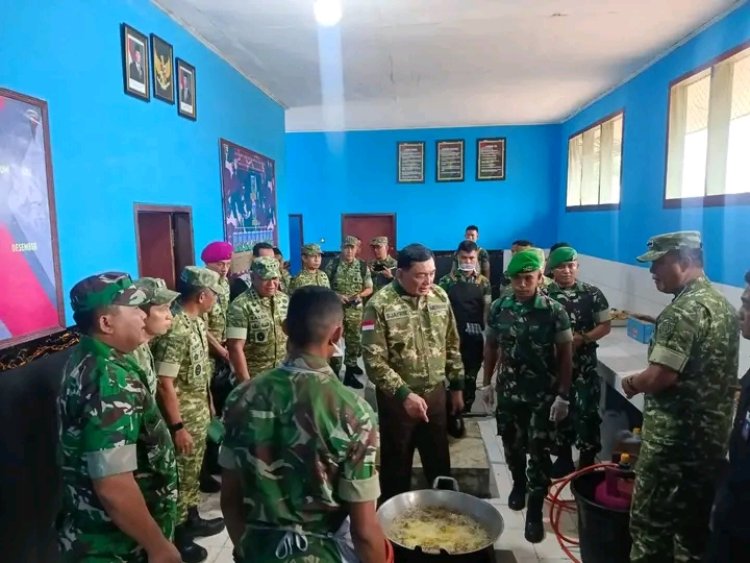 Kunjungan Menhan RI Didampingi Pangdam IX/Udayana, Beri Motivasi Prajurit Yonif TP 877/Biinmaffo