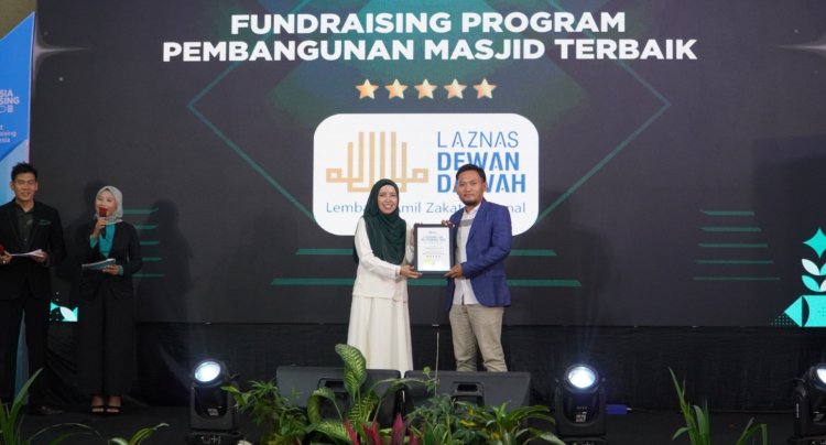 Laznas Dewan Dakwah Raih Penghargaan Fundraising Pembangunan Masjid Terbaik di IFA Award 2025