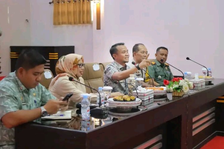 Bupati Bone Instruksikan Serap Tenaga Kerja Warga Kurang Mampu di MBG