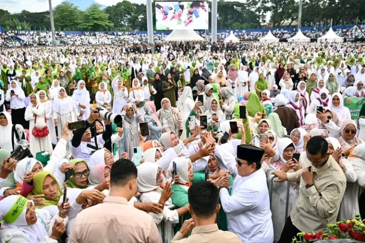 Hadiri Mujahadah Kubro Satu Abad NU, Presiden Simbol Sinergi Pemerintah dan Ulama Hadapi Tantangan Global 