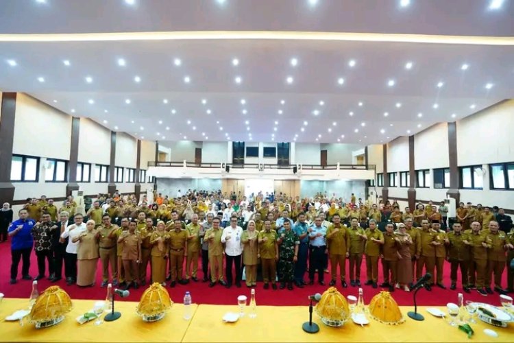 Rakor di Makassar, Bupati - Wakil Bupati Bone Tegaskan Dukungan Penuh Program Nasional