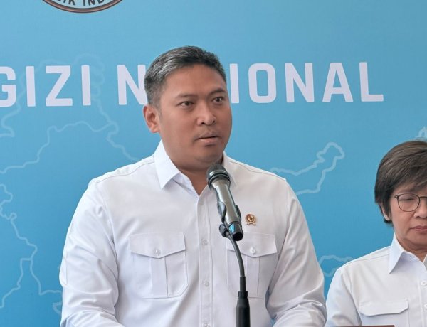 Konferensi Pers Kepala BGN: Tegaskan Zero Tolerance, Ratusan Pegawai dan Dapur MBG Diberhentikan karena Pelanggaran